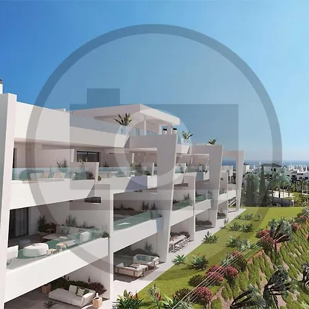 Stunning In With 2 Bedrooms, Wifi And Swimming Pool Appartement Estepona