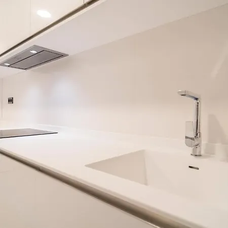 Stunning In With 2 Bedrooms, Wifi And Swimming Pool * Estepona